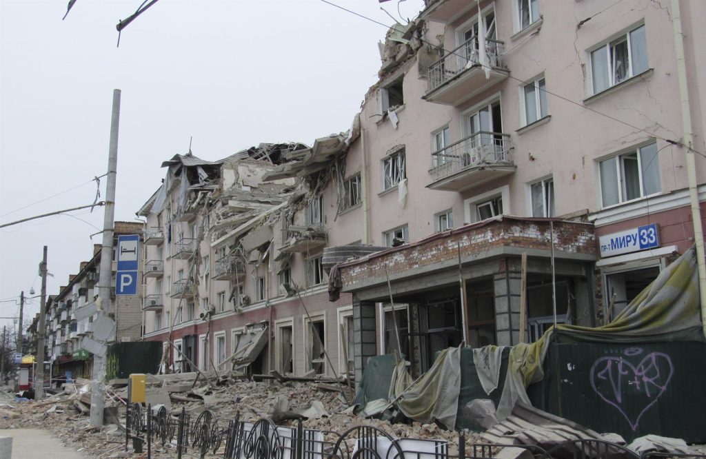 Rusia intensificó sus ataques cerca de Kiev mientras continuan negociaciones