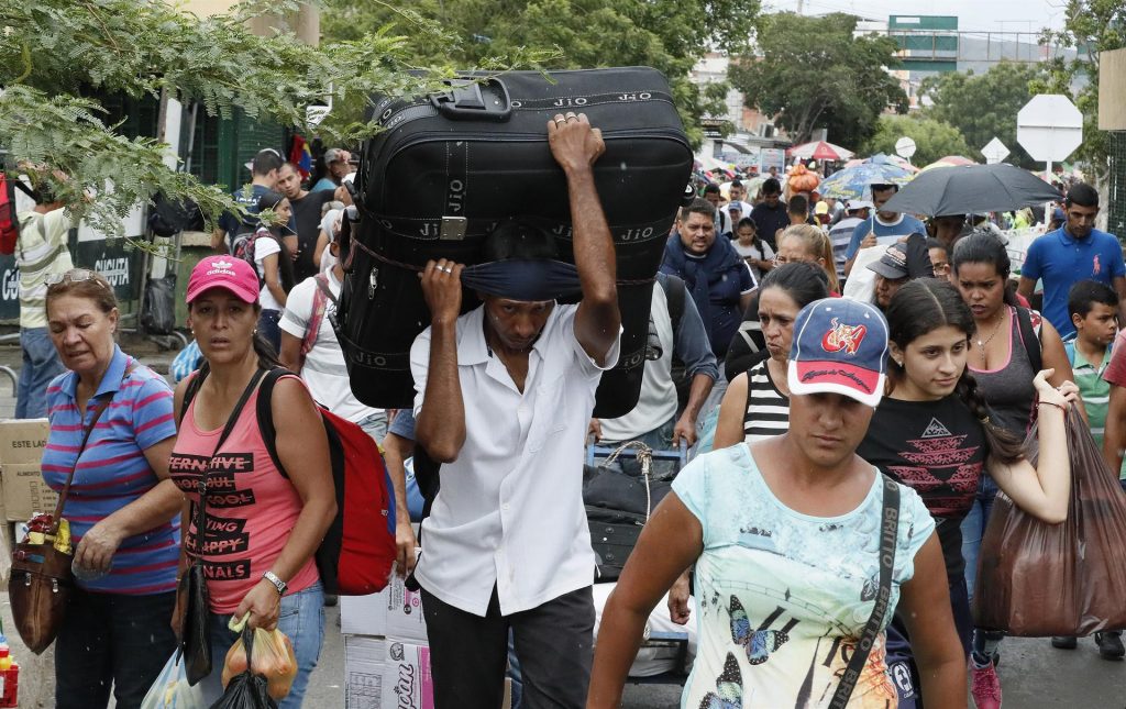 Aumenta el número de venezolanos que intentan cruzar el istmo de Panamá, alerta la ONU