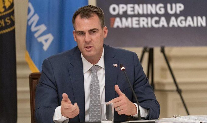 El gobernador de Oklahoma firma la ley de aborto más restrictiva de EEUU