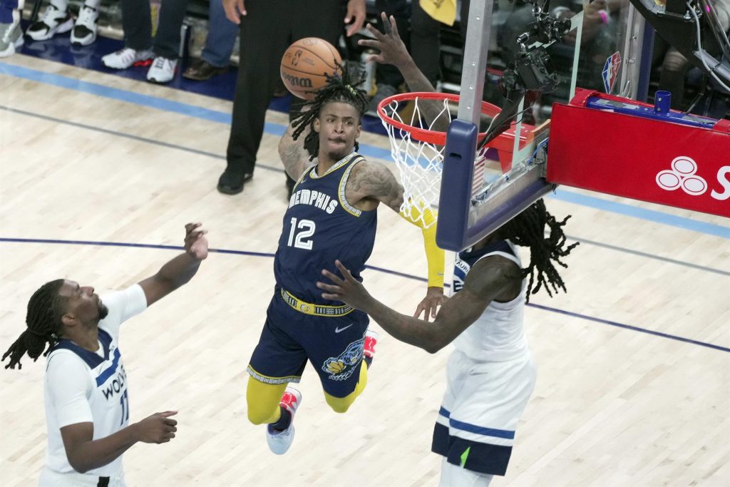 Los 30 puntos de Ja Morant rescatan a los Grizzlies de las garras de los Timberwolves