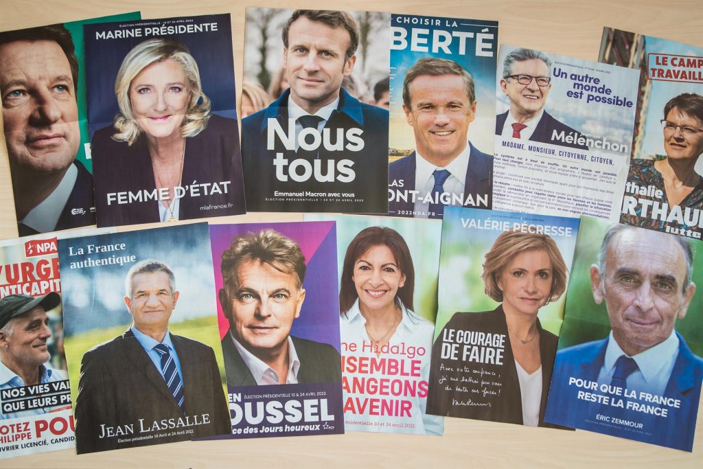 Macron y Le Pen empatados en presidenciales según primer sondeo a pie de urna
