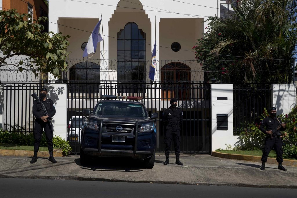 Nicaragua retira las credenciales de sus representantes ante la OEA