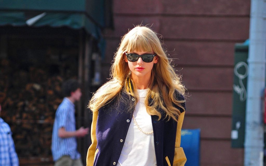 Taylor Swift, de cantante a ciempiés