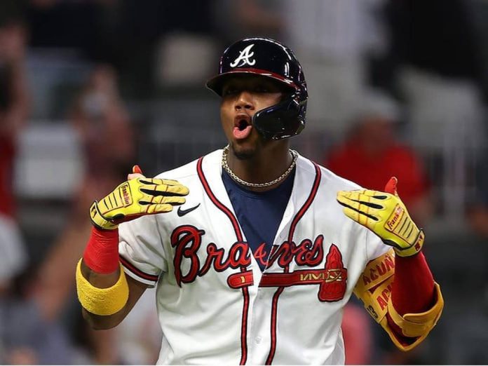 Los Bravos activan de la lista de lesionados al venezolano Ronald Acuña