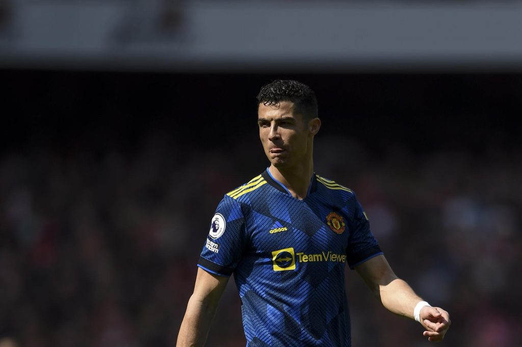 (+Video) Con una mirada al cielo, Cristiano le dedicó el gol ante el Arsenal a su hijo fallecido
