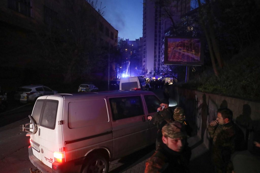 Dos misiles impactan en Kiev mientras Guterres permenece en la capital de Ucrania