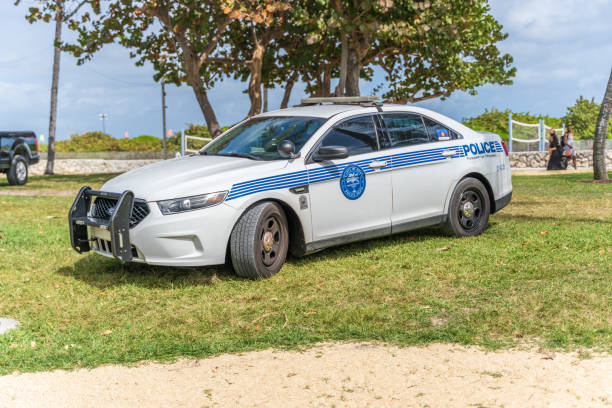 Programa instruye a Policía de Miami-Dade para entender mejor a los autistas
