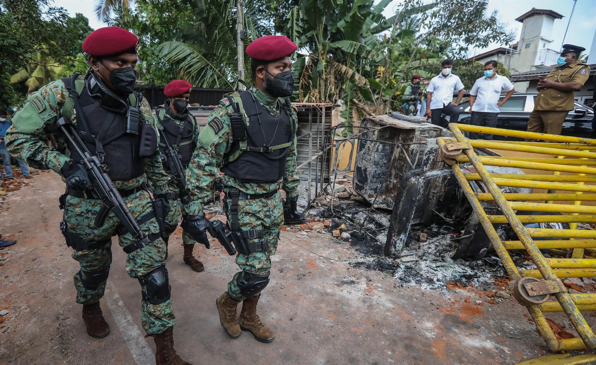 Gobierno de Sri Lanka decreta toque de queda en medio de protestas por la crisis económica