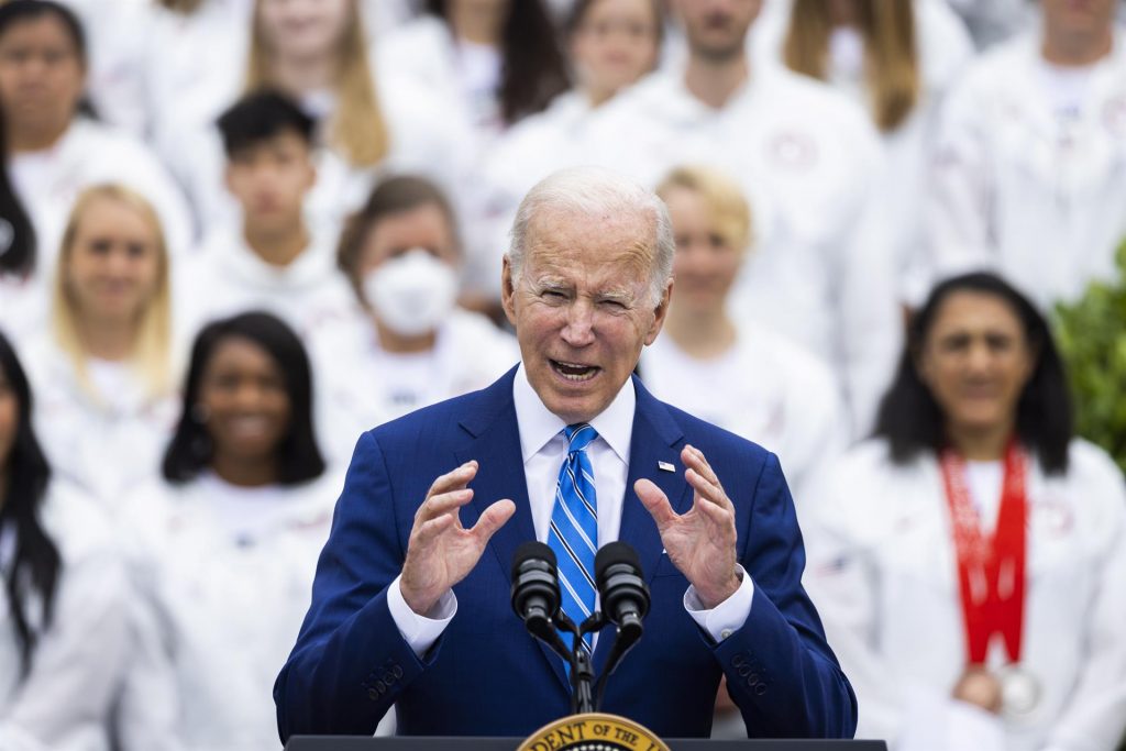 Gobierno de Biden está a favor del aumento de medio punto de los tipos de interés