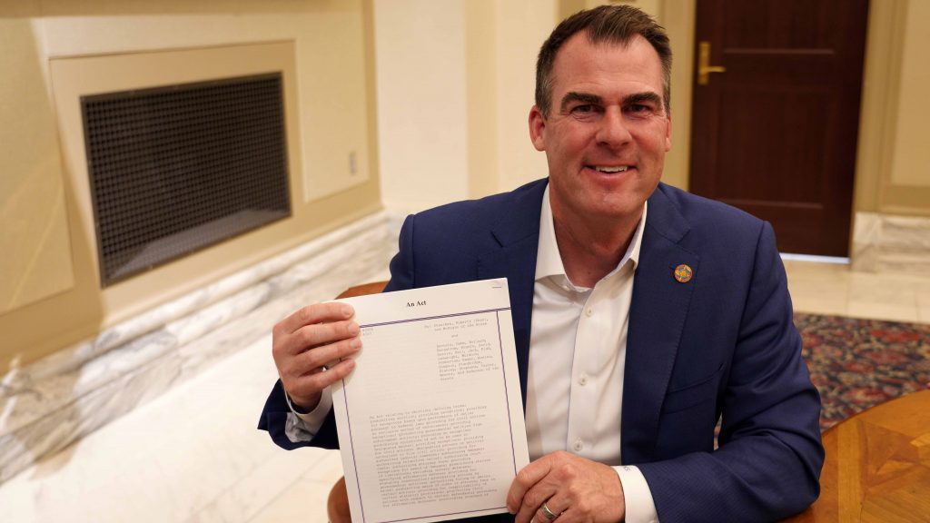 La Casa Blanca condena la "ley extremista" que prohíbe el aborto en Oklahoma
