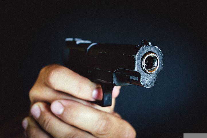 EEUU registró en 2020 la mayor cifra de muertes por arma de fuego en 25 años