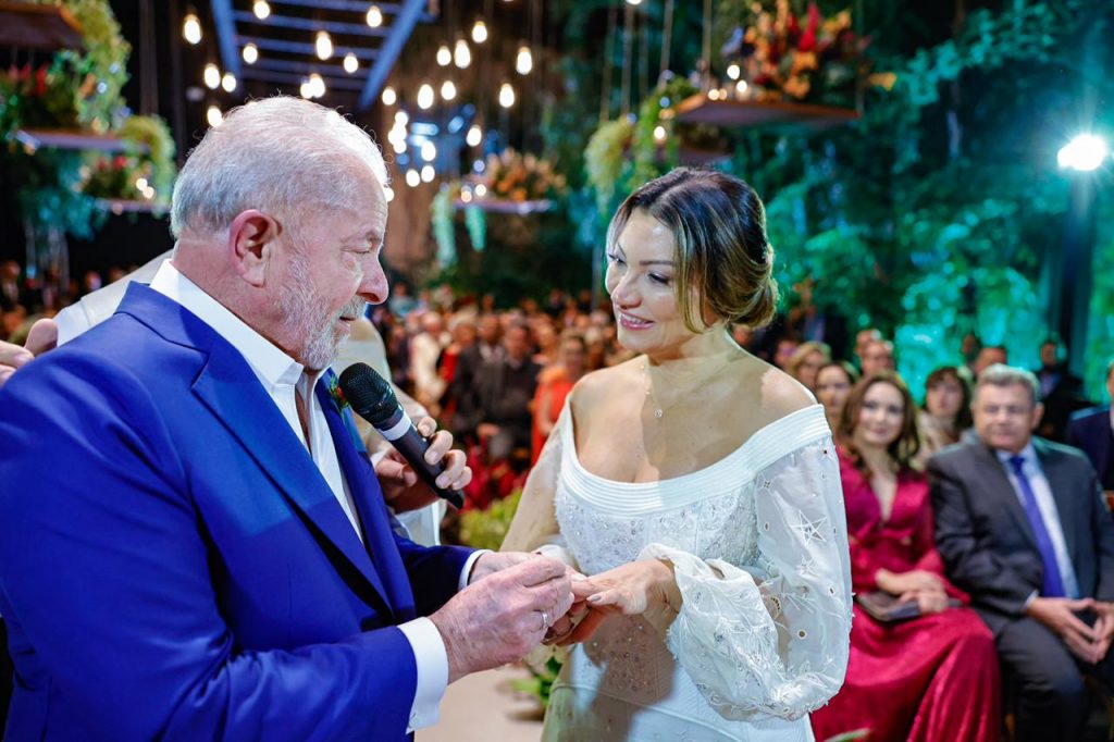 Unas 150 personas asistieron a la boda de Lula y la socióloga Rosângela da Silva