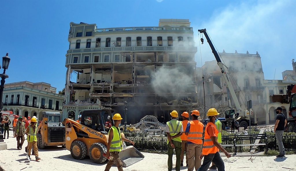 Elevan a 25 la cifra de muertos por la explosión de un hotel en La Habana