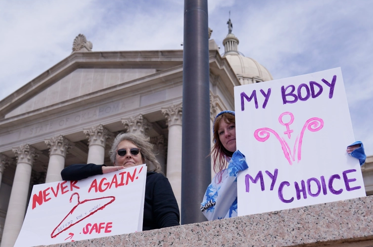 Revocar el derecho al aborto en EEUU podría llevar a 21 estados a prohibirlo