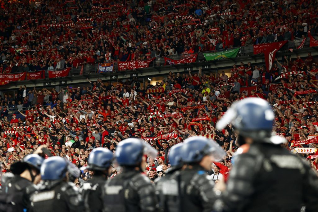 UEFA encargó un estudio independiente sobre los incidentes en la final de la Liga de Capeones