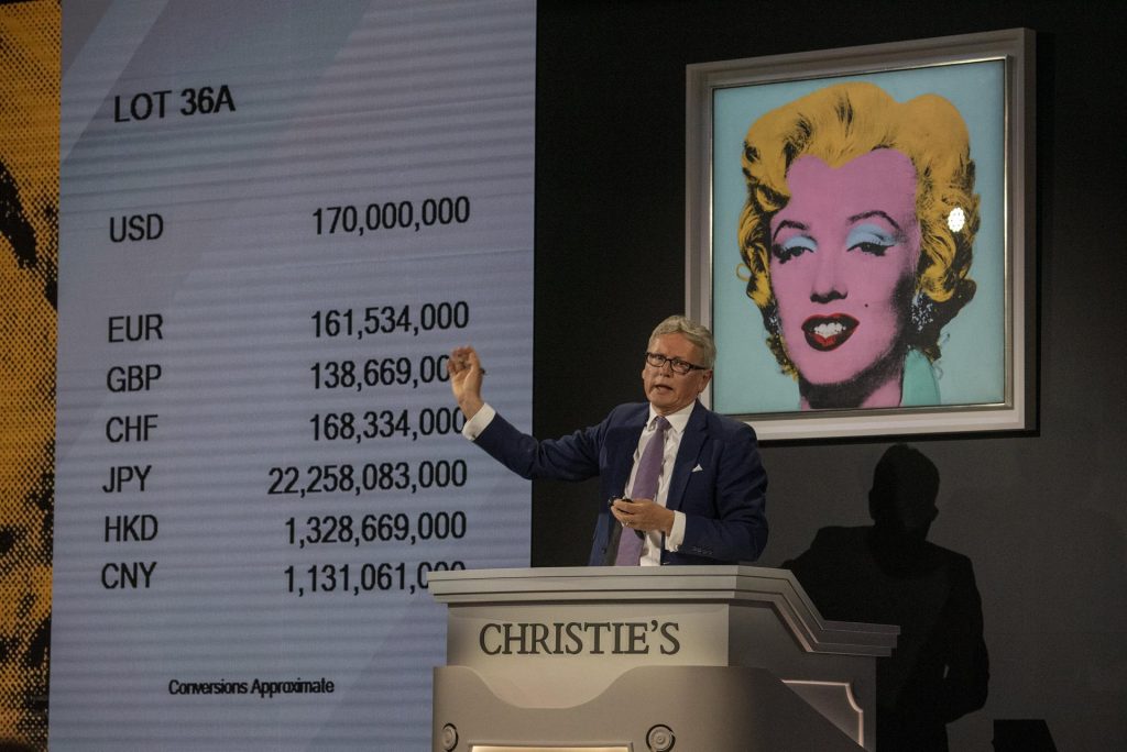 Una Marilyn de Andy Warhol rompe el récord de la pintura más cara del siglo XX