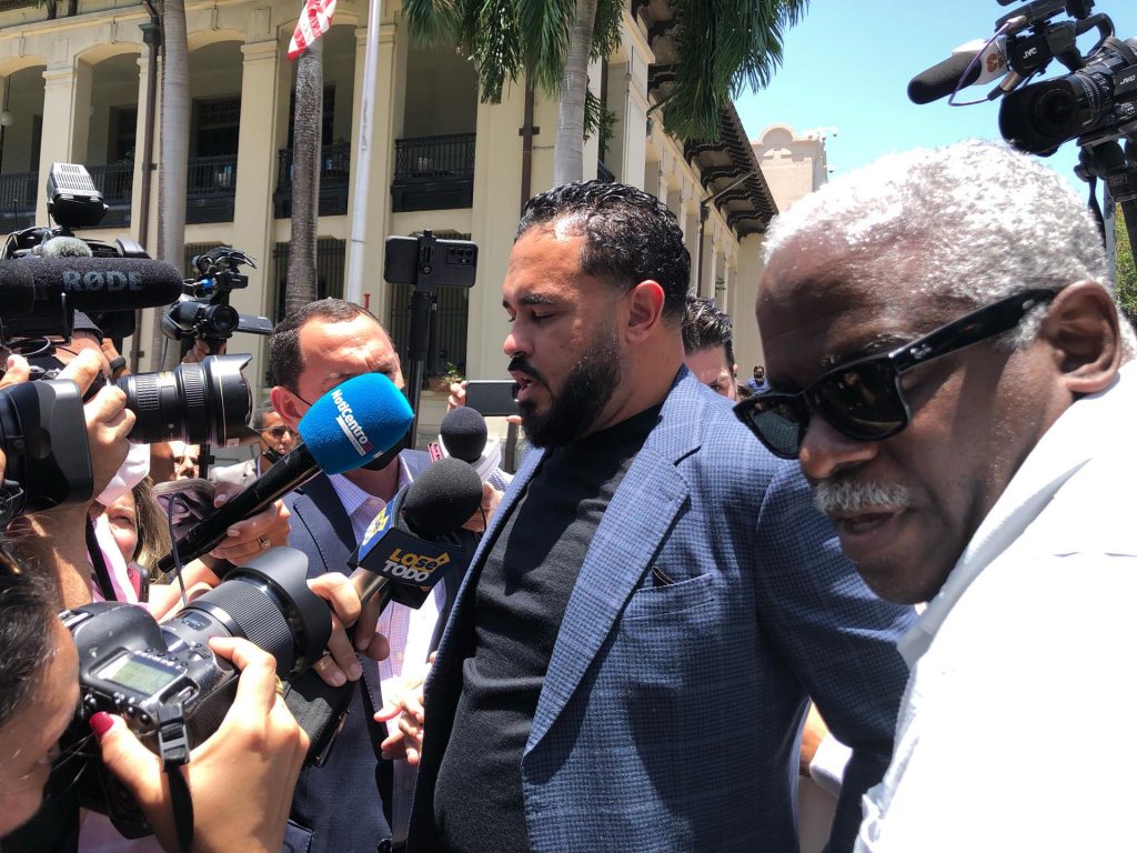 Sentenciado a 41 meses de cárcel el productor musical Raphy Pina