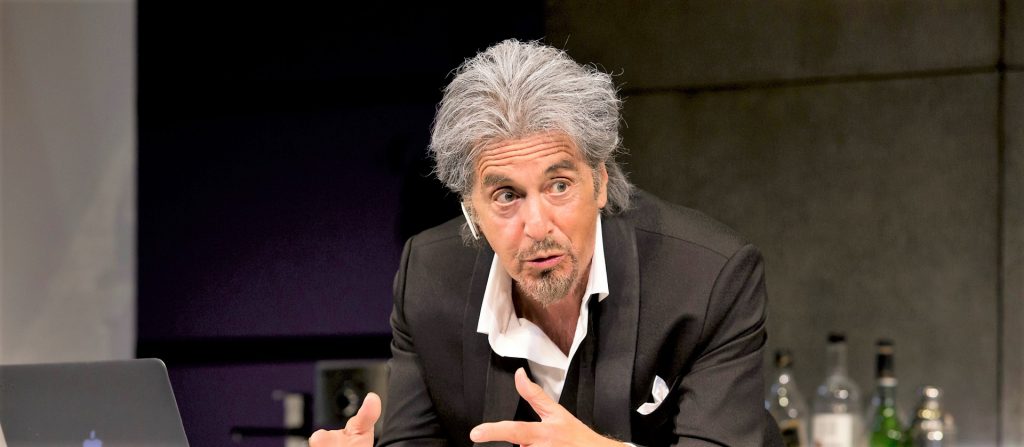 Al Pacino sugiere a Timothée Chalamet para interpretar su papel en "Heat 2"-