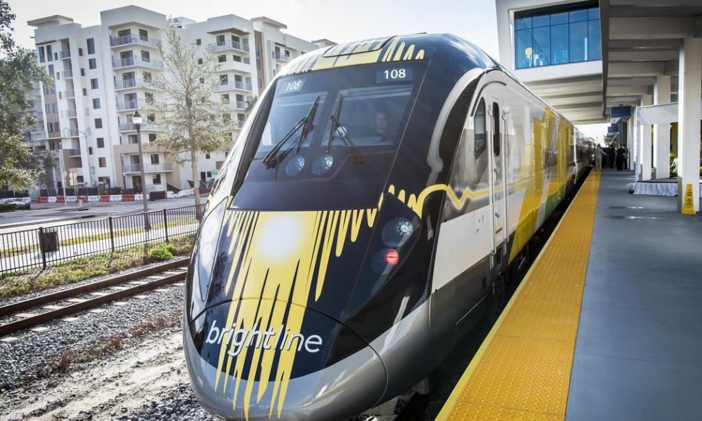 Florida Central recibe US$ 16 millones para tren de alta velocidad