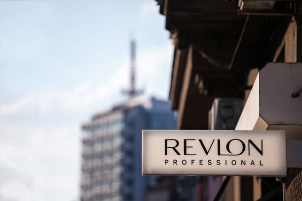 Gigante cosmético Revlon se declara en bancarrota