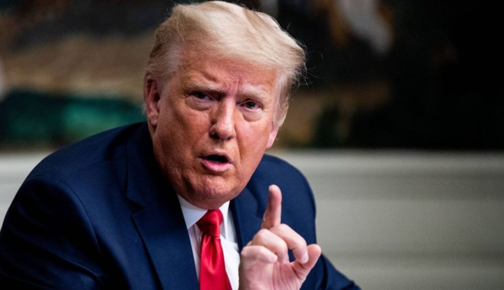 Trump estaba en el "centro" del asalto al Capitolio, dice jefe investigador