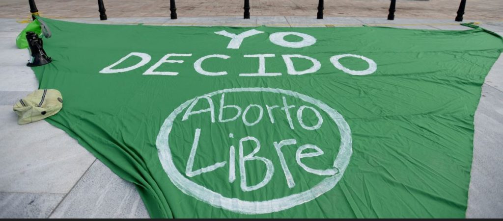 Retiran legislación que imponía cárcel por abortar en Puerto Rico