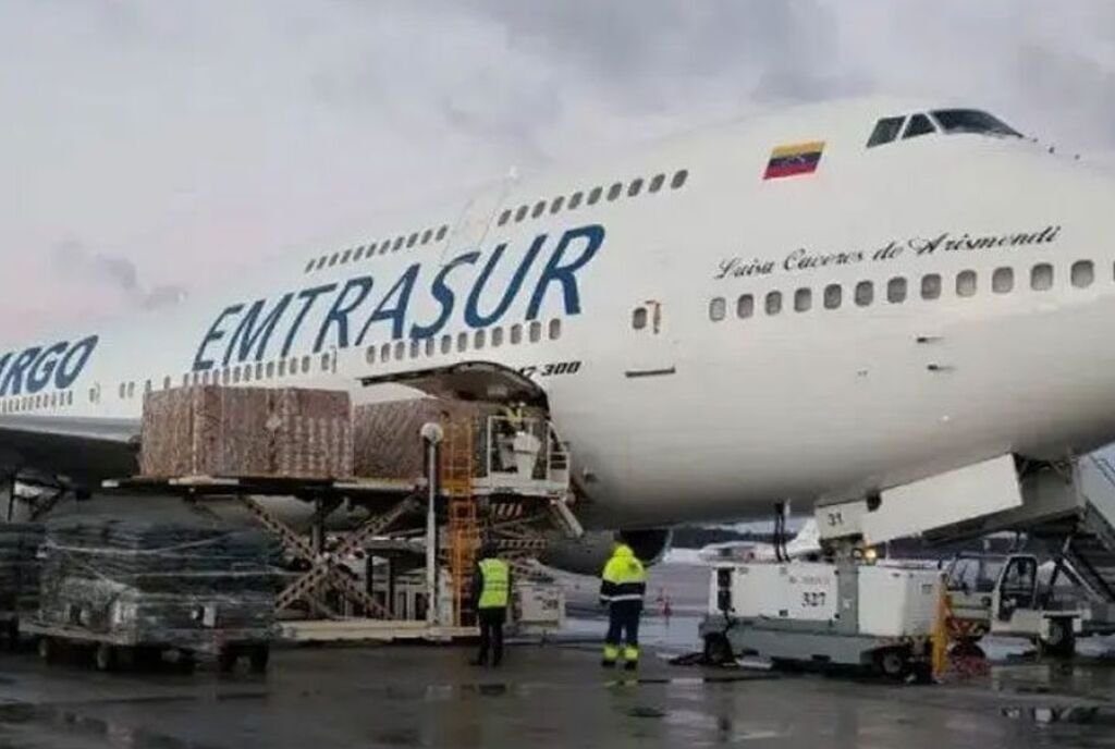 Guaidó considera una amenaza avión venezolano con iraníes en Argentina y alertó a la región