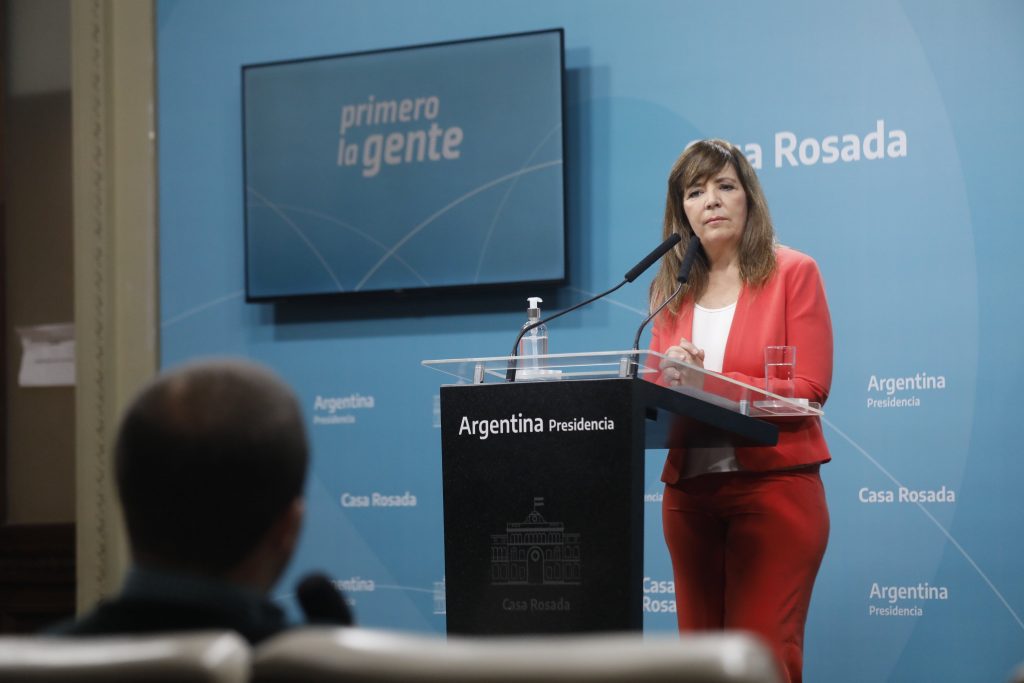 Gobierno de Argentina pide a la Justicia aclarar el caso del avión venezolano-iraní retenido