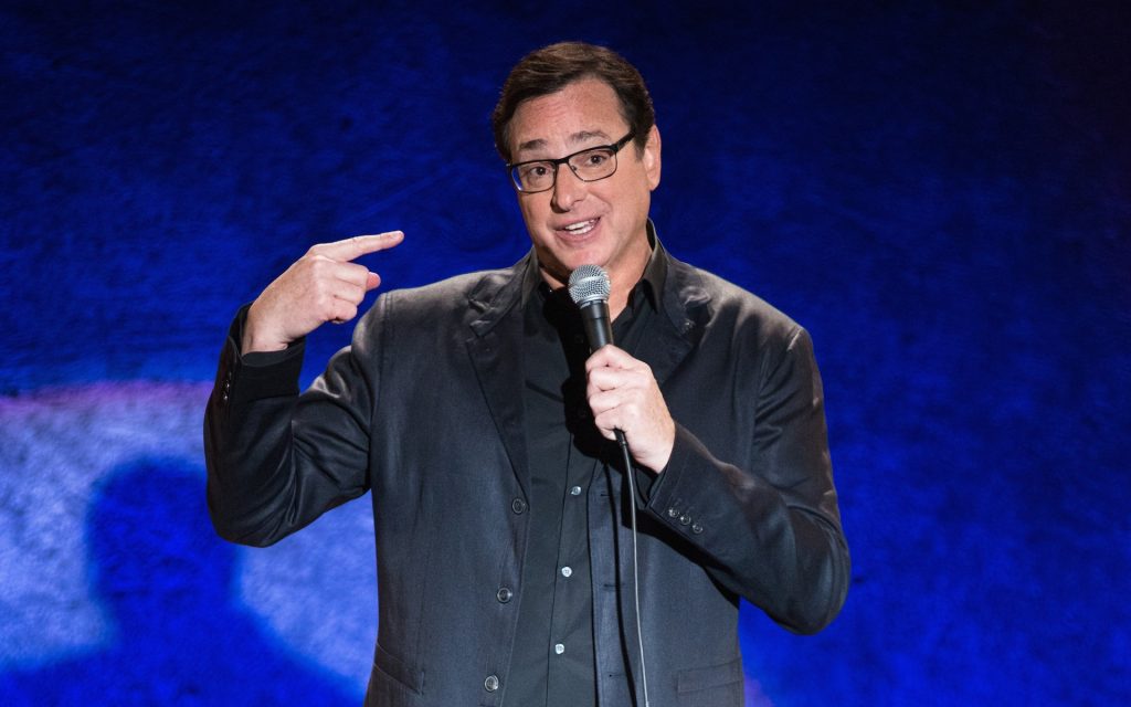 Sancionados 2 agentes de policía por revelar la muerte de Bob Saget