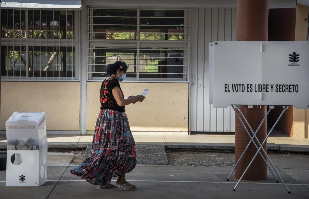 Centros de votación abren en México para elecciones locales en seis estados
