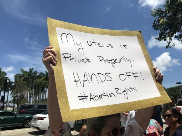 Presentan una demanda para frenar la polémica ley antiaborto de Florida