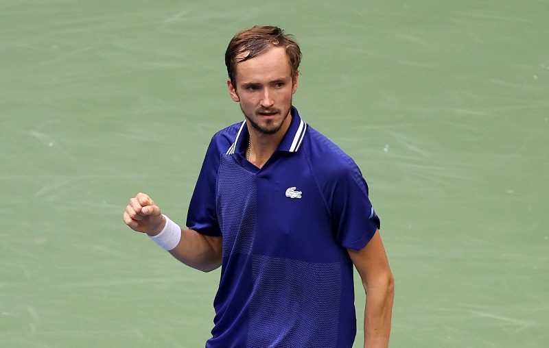 Abierto de EEUU permitirá participar a tenistas rusos pero con bandera neutral