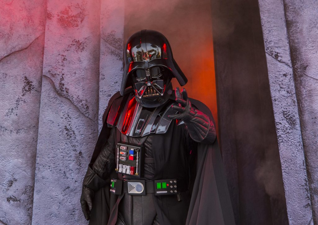 ¿Qué decían los mensajes extremadamente ofensivos publicados en la cuenta de Instagram de Disneyland por un pirata