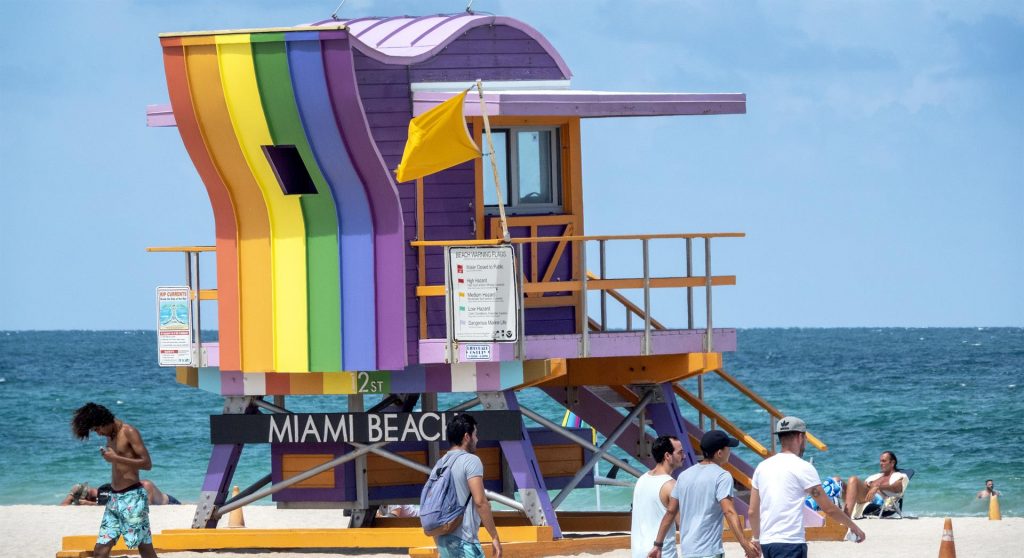 Miami Beach ya cuenta con un puesto de salvavidas exclusivo para la comunidad LGBTQ+