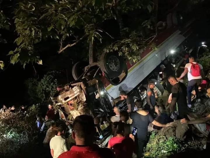 13 de los 16 muertos en el accidente de autobús en Nicaragua son venezolanos