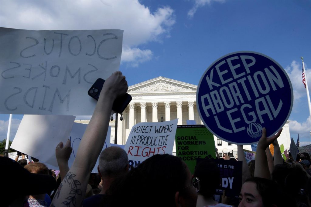 Tribunal Supremo de Texas restauró una ley de 1925 que prohíbe el aborto