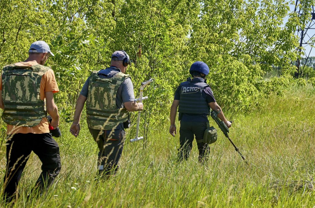 Ucrania culminó limpieza de armas y equipos en la isla de Zmiinyi tras retirada de Rusia