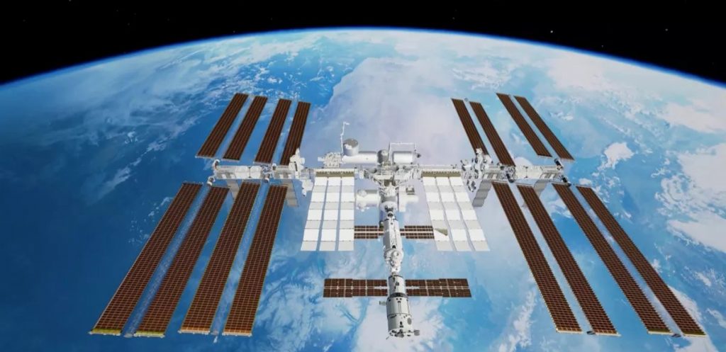 Rusia no dejará la EEI hasta que no esté operativa la nueva plataforma orbital