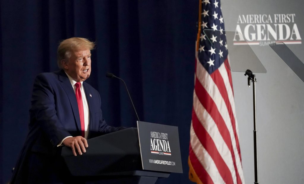 "EEUU ha sido puesto de rodillas", Trump cargó contra Biden por la situación del país