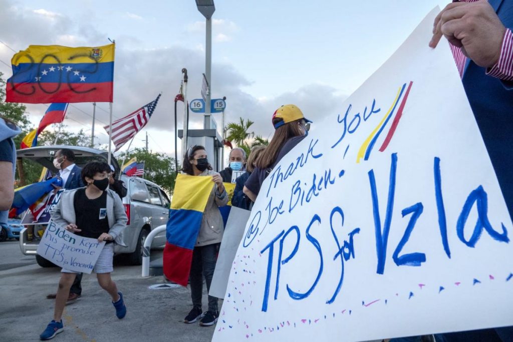 EEUU amplía 18 meses el estatuto de protección temporal para los venezolanos
