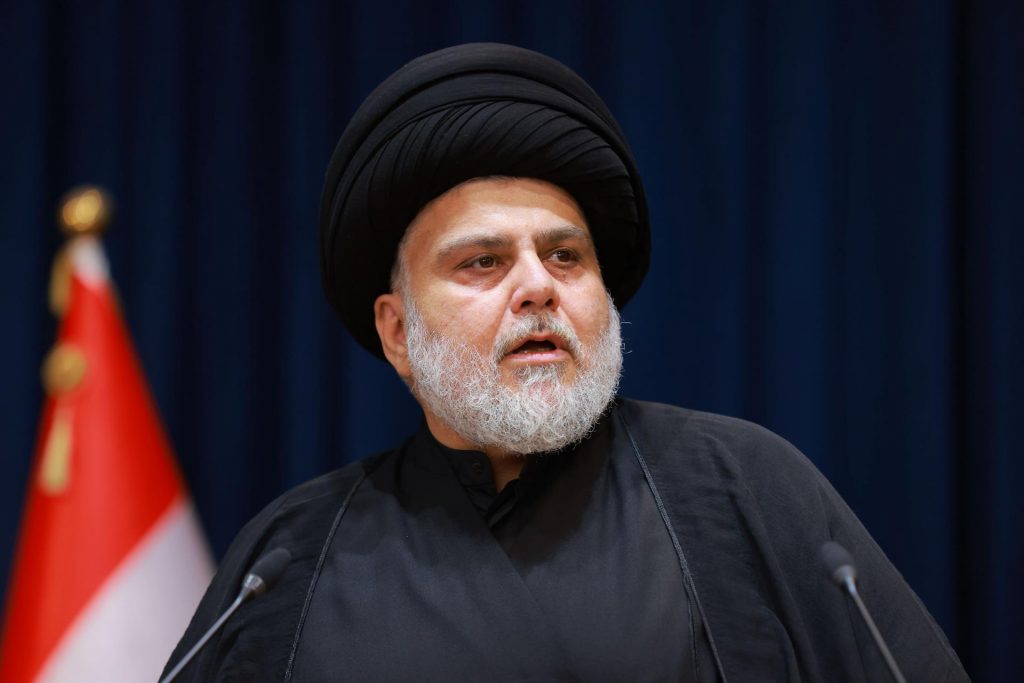 Al Sadr pidió disculpas al pueblo y llamó a los manifestantes a abandonar la Zona Verde de Bagdad
