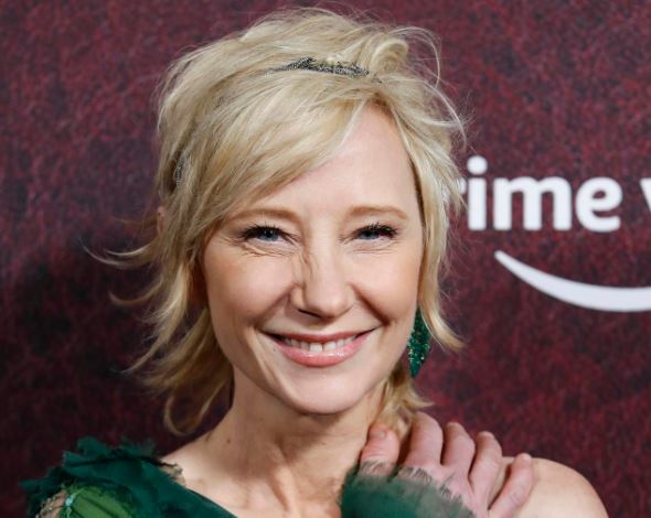 La familia de la actriz Anne Heche dice que no se espera que sobreviva