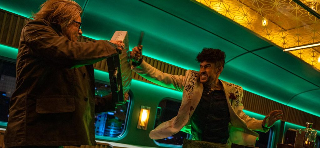Brad Pitt y Bad Bunny no son las únicas superestrellas de la alocada Bullet Train