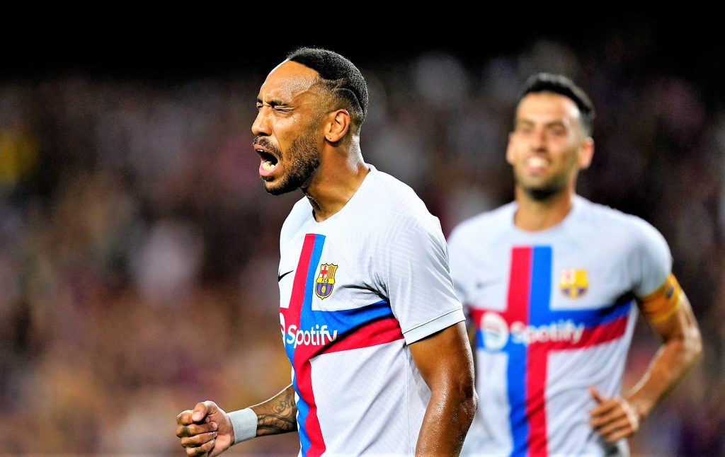 Robo violento en casa del jugador del Barça Aubameyang