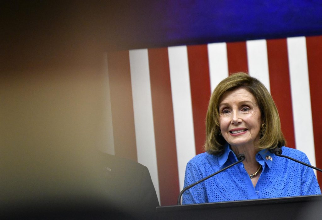 Pelosi calificó a Xi Jinping de matón asustado
