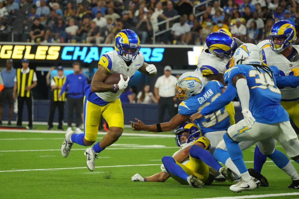 Los campeones Rams vencen a los Chargers en semana uno de la pretemporada