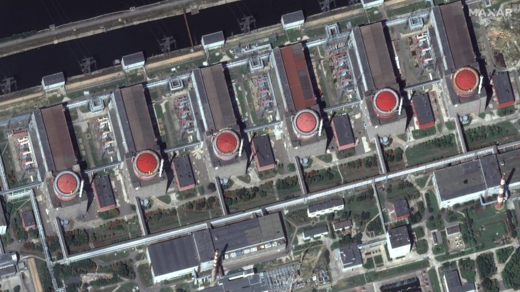 OIEA confirmó una desconexión temporal de la central nuclear de Zaporiyia