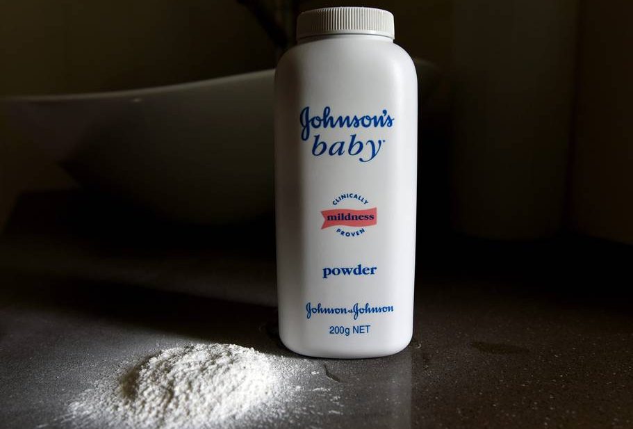 Johnson & Johnson ya no venderá sus polvos de talco en todo el mundo
