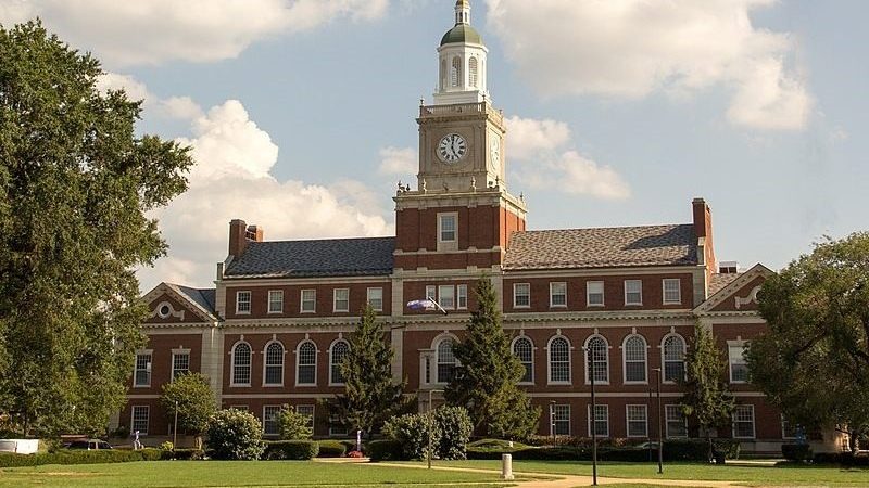 Tras 2 amenzas de bomba en 48 horas la Universidad de Howard evacuó a sus estudiantes