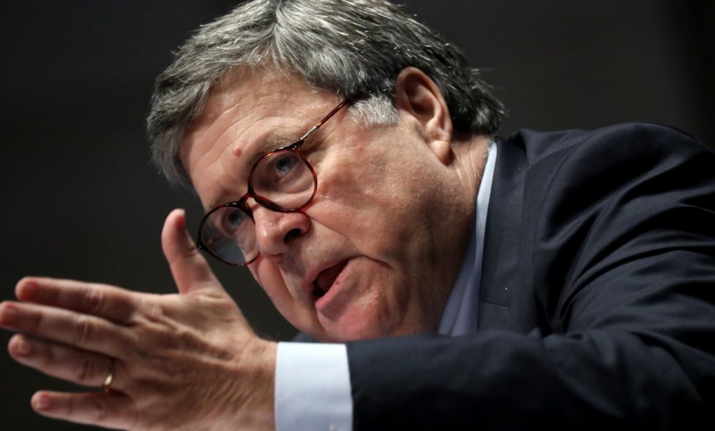 Exfiscal William Barr no ve razón legítima para que documentos clasificados estuvieran en Mar-a-Lago